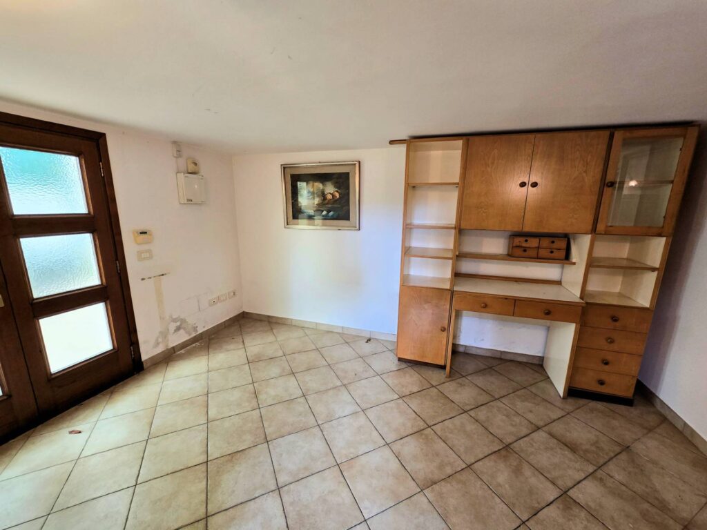 1669-Villetta libera su quattro lati con giardino-Montopoli in Val d'Arno-19 Agenzia Immobiliare ASIP