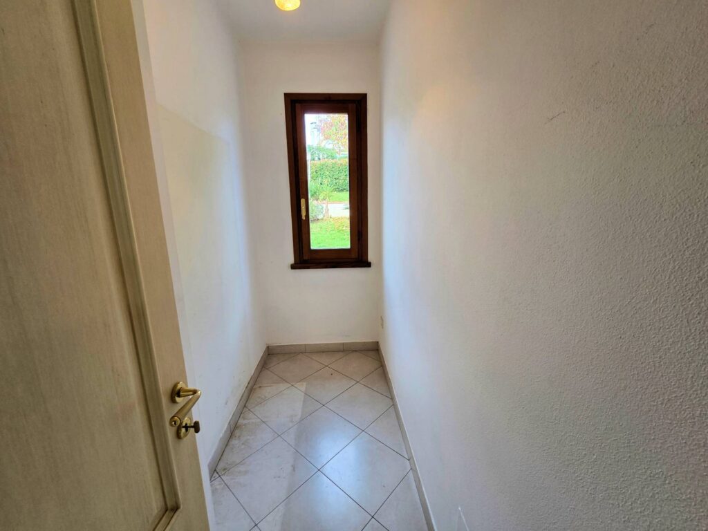 1669-Villetta libera su quattro lati con giardino-Montopoli in Val d'Arno-18 Agenzia Immobiliare ASIP