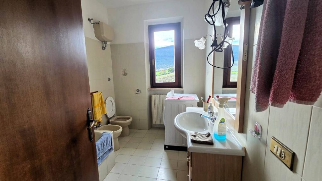 1684-Villetta unifamiliare con ampio giardino e vista panoramica-Gavorrano-20 Agenzia Immobiliare ASIP