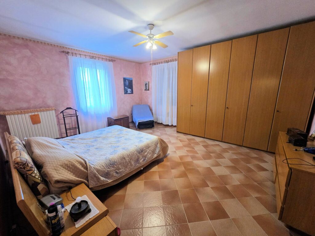 1690-Casale con annessi ampio terreno e vista panoramica-Fucecchio-34 Agenzia Immobiliare ASIP