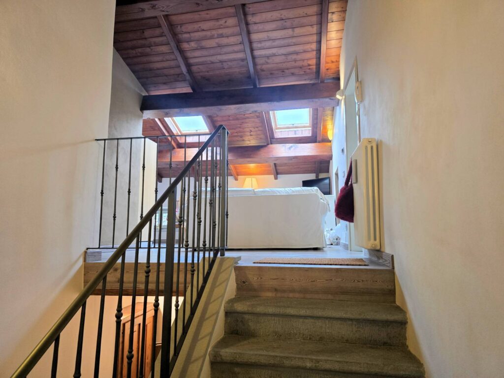 1614-Mansarda ristrutturata nel centro del paese-Abetone Cutigliano-5 Agenzia Immobiliare ASIP