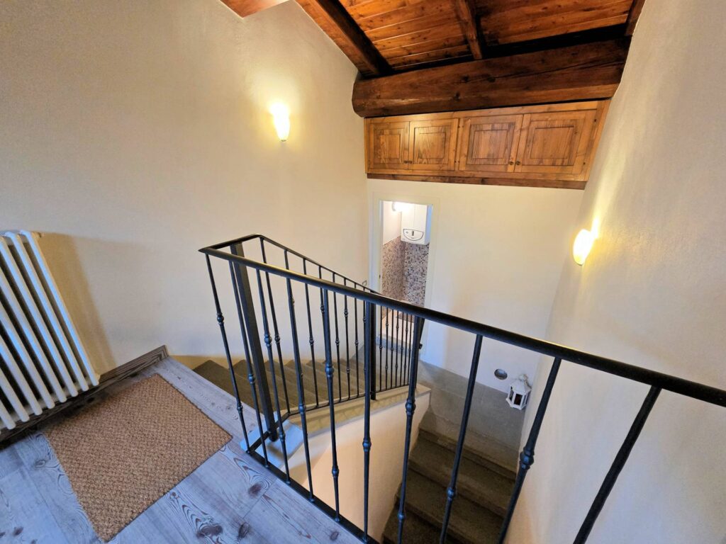 1614-Mansarda ristrutturata nel centro del paese-Abetone Cutigliano-8 Agenzia Immobiliare ASIP