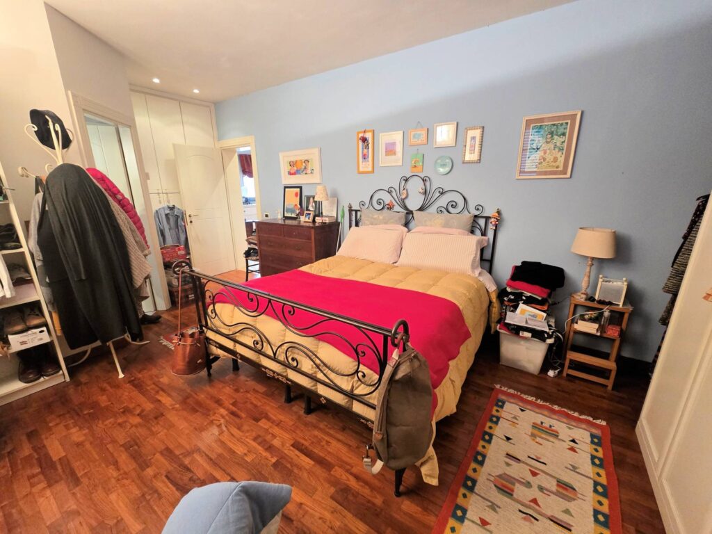 1692-Ampia porzione di villetta bifamiliare con giardino-Massa e Cozzile-16 Agenzia Immobiliare ASIP