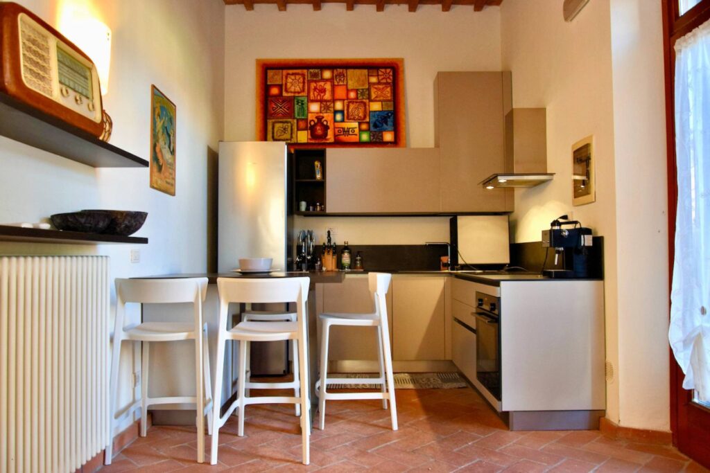 1695-Appartamento al piano terra libero su tre lati con giardino privato in complesso residenziale di alto livello con parco e due piscine condominiali-San Vincenzo-14 Agenzia Immobiliare ASIP