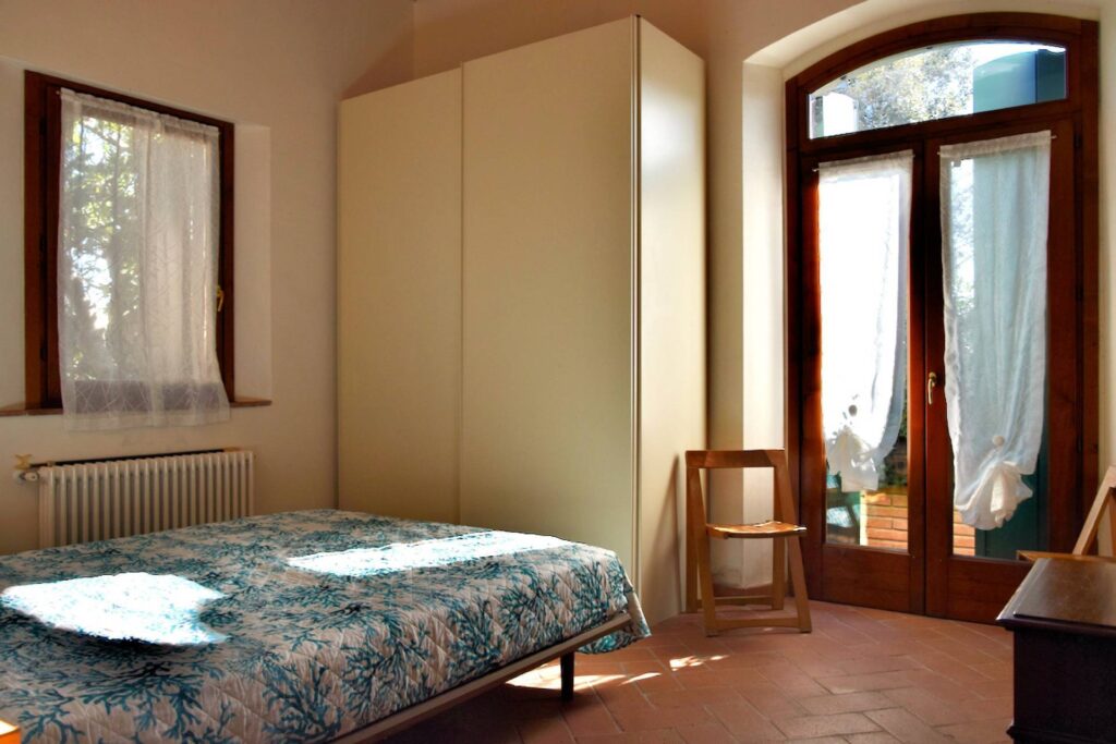 1695-Appartamento al piano terra libero su tre lati con giardino privato in complesso residenziale di alto livello con parco e due piscine condominiali-San Vincenzo-18 Agenzia Immobiliare ASIP