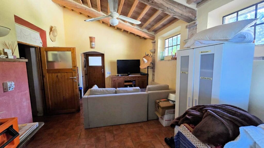 1697-Rustico in stile Toscano con terreno in splendida posizione-Monterotondo Marittimo-12 Agenzia Immobiliare ASIP