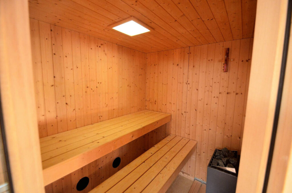 953-Villa in stile moderno in posizione dominante-Rufina-16 Agenzia Immobiliare ASIP