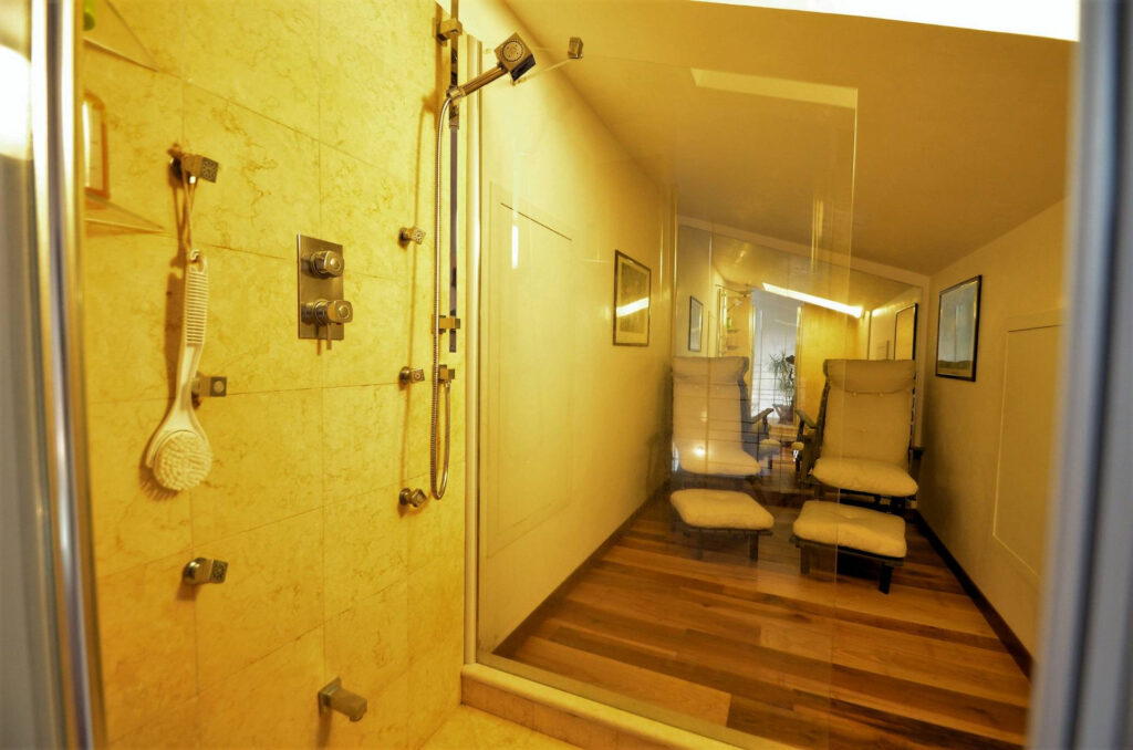 953-Villa in stile moderno in posizione dominante-Rufina-17 Agenzia Immobiliare ASIP