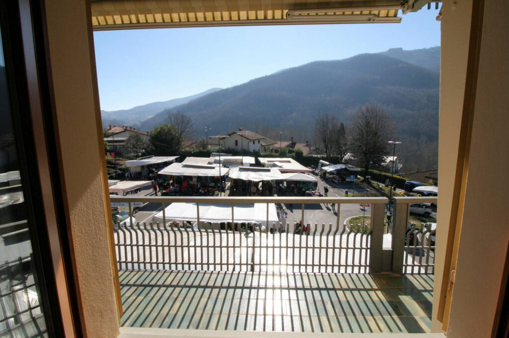 973-Appartamento al piano secondo con cantina e garage-San Marcello Piteglio-7 Agenzia Immobiliare ASIP