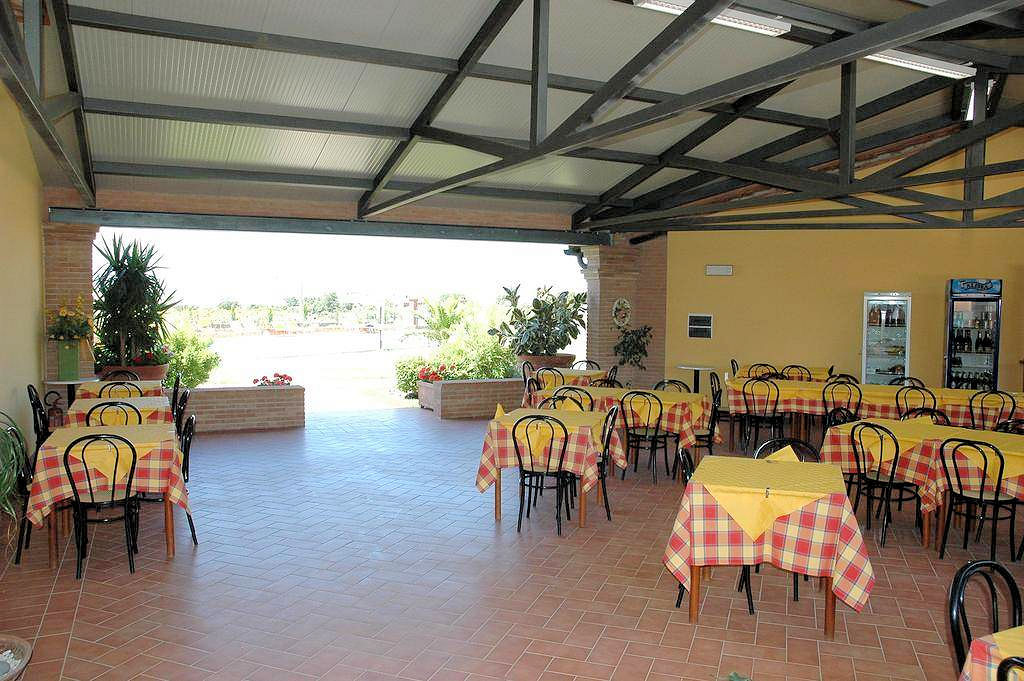 1049-Struttura agrituristica ben avviata con piscine-Scarlino-8 Agenzia Immobiliare ASIP