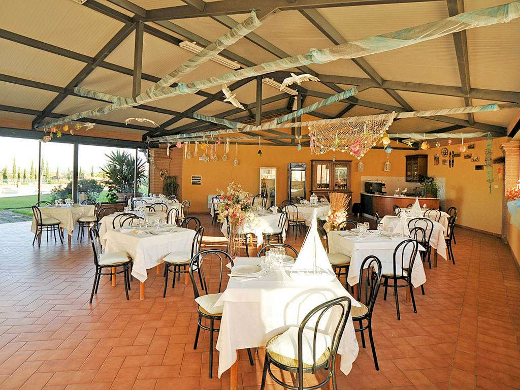 1049-Struttura agrituristica ben avviata con piscine-Scarlino-5 Agenzia Immobiliare ASIP