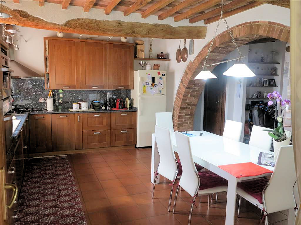 1061-Casale ristrutturato con parco e piscina a pochi chilometri dal mare-Gavorrano-15 Agenzia Immobiliare ASIP