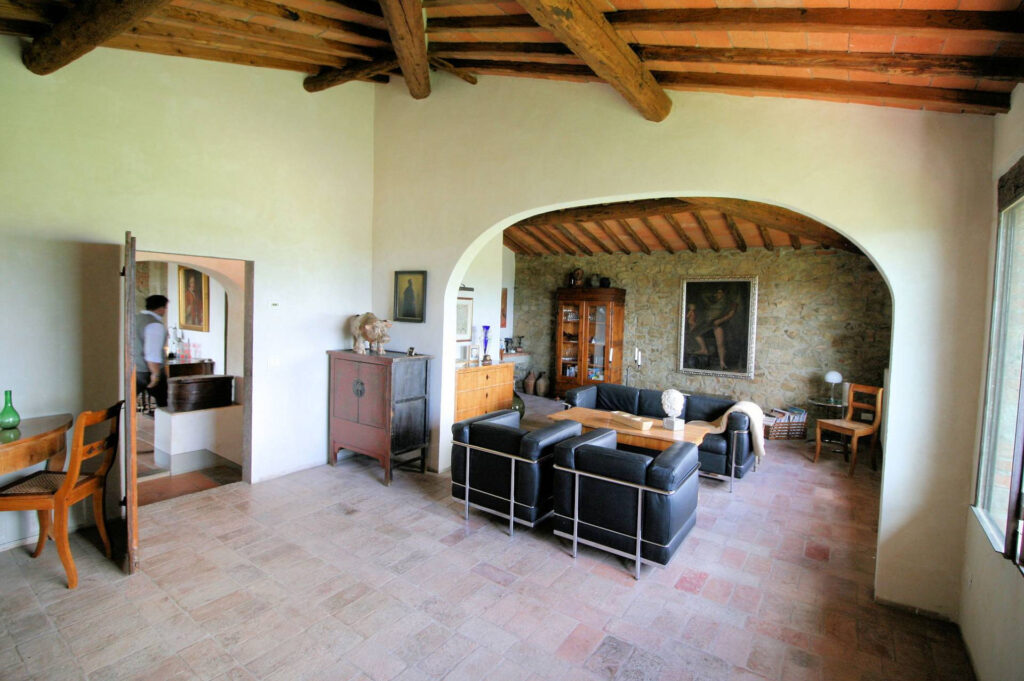 1030-Antico casale ristrutturato con vista panoramica-Figline e Incisa Valdarno-13 Agenzia Immobiliare ASIP