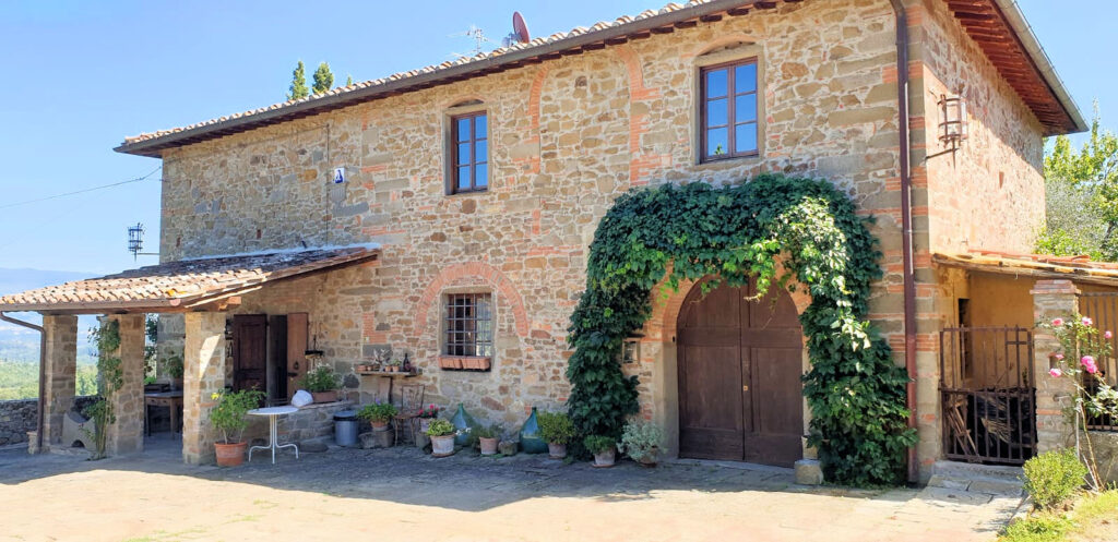 1030-Antico casale ristrutturato con vista panoramica-Figline e Incisa Valdarno-2 Agenzia Immobiliare ASIP