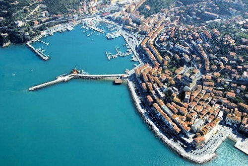 1072-Lotto di terreno con progetto approvato per la realizzazione di un parcheggio per 85 posti auto-Monte Argentario-3 Agenzia Immobiliare ASIP