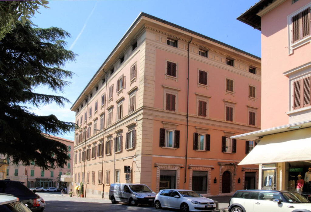 1075-Appartamento signorile di ampia superficie-Montecatini-Terme-11 Agenzia Immobiliare ASIP