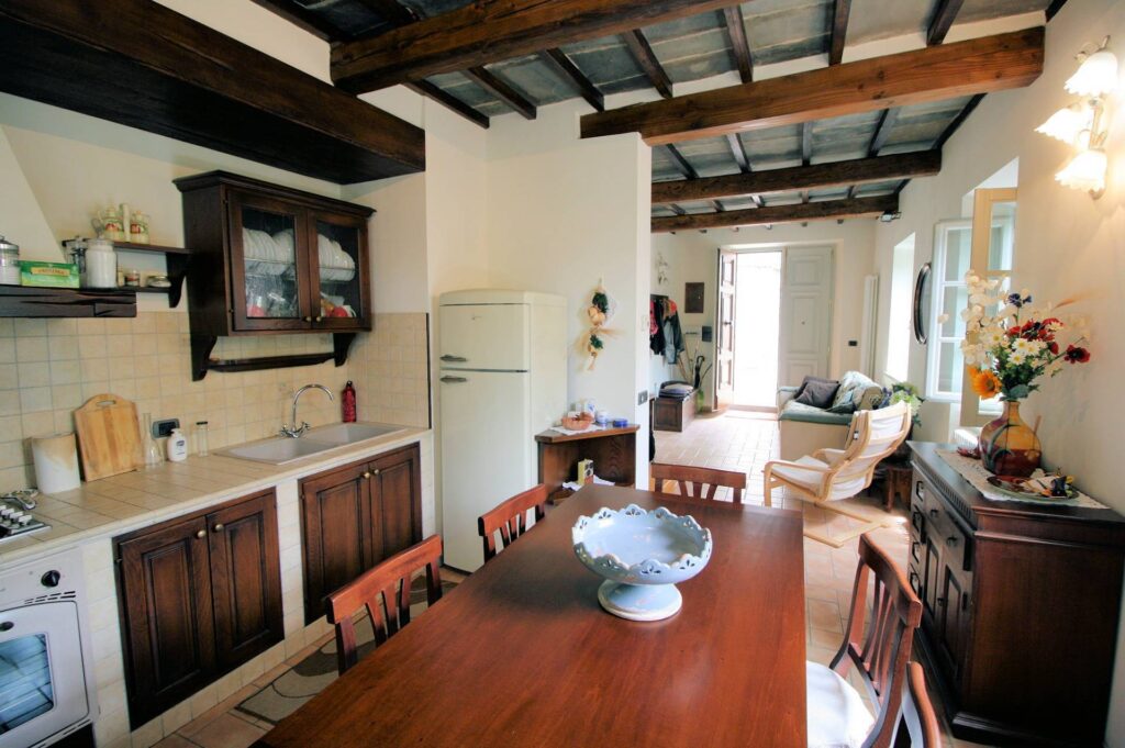 1044-Appartamento completamente ristrutturato disposto su due livelli con entrata indipendente-Abetone Cutigliano-5 Agenzia Immobiliare ASIP