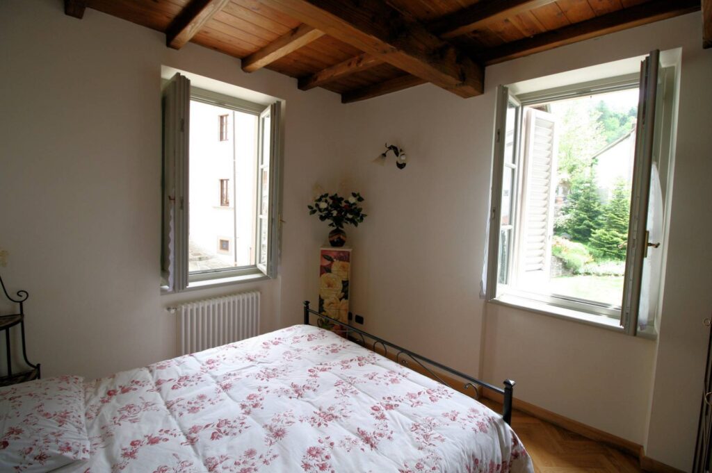 1044-Appartamento completamente ristrutturato disposto su due livelli con entrata indipendente-Abetone Cutigliano-9 Agenzia Immobiliare ASIP