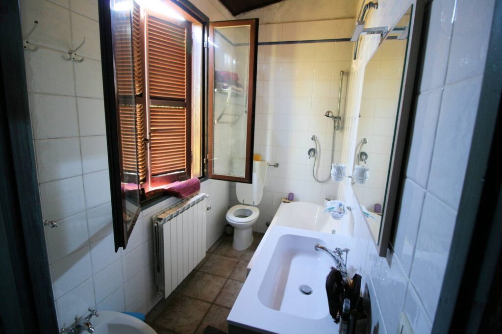 1070-Rustico in stile Toscano con giardino e vista panoramica-Roccastrada-20 Agenzia Immobiliare ASIP