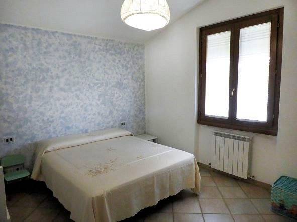 959-villa di ampia superficie con giardino-Loro Ciuffenna-13 Agenzia Immobiliare ASIP