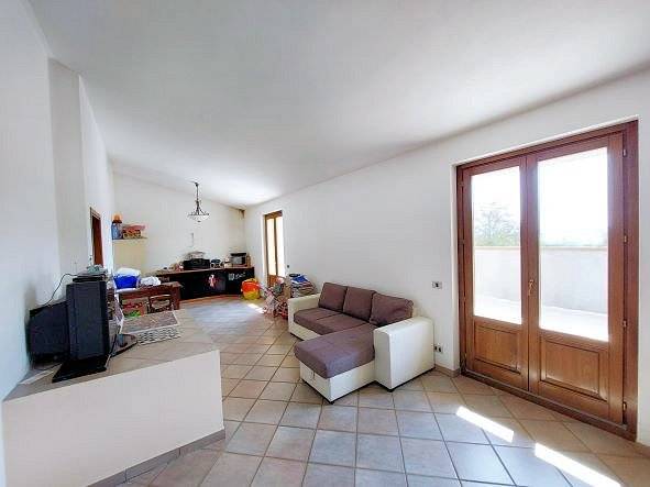 959-villa di ampia superficie con giardino-Loro Ciuffenna-10 Agenzia Immobiliare ASIP