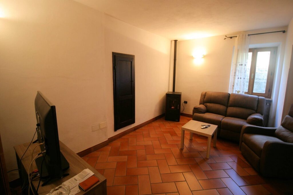 997-Bel terratetto ristrutturato libero su tre lati-Roccastrada-6 Agenzia Immobiliare ASIP