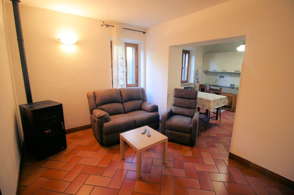 997-Bel terratetto ristrutturato libero su tre lati-Roccastrada-3 Agenzia Immobiliare ASIP