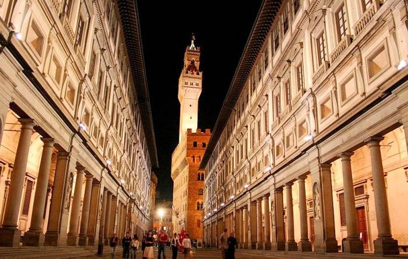 1038-Proponiamo alberghi hotel di varie dimensioni-Firenze-4 Agenzia Immobiliare ASIP