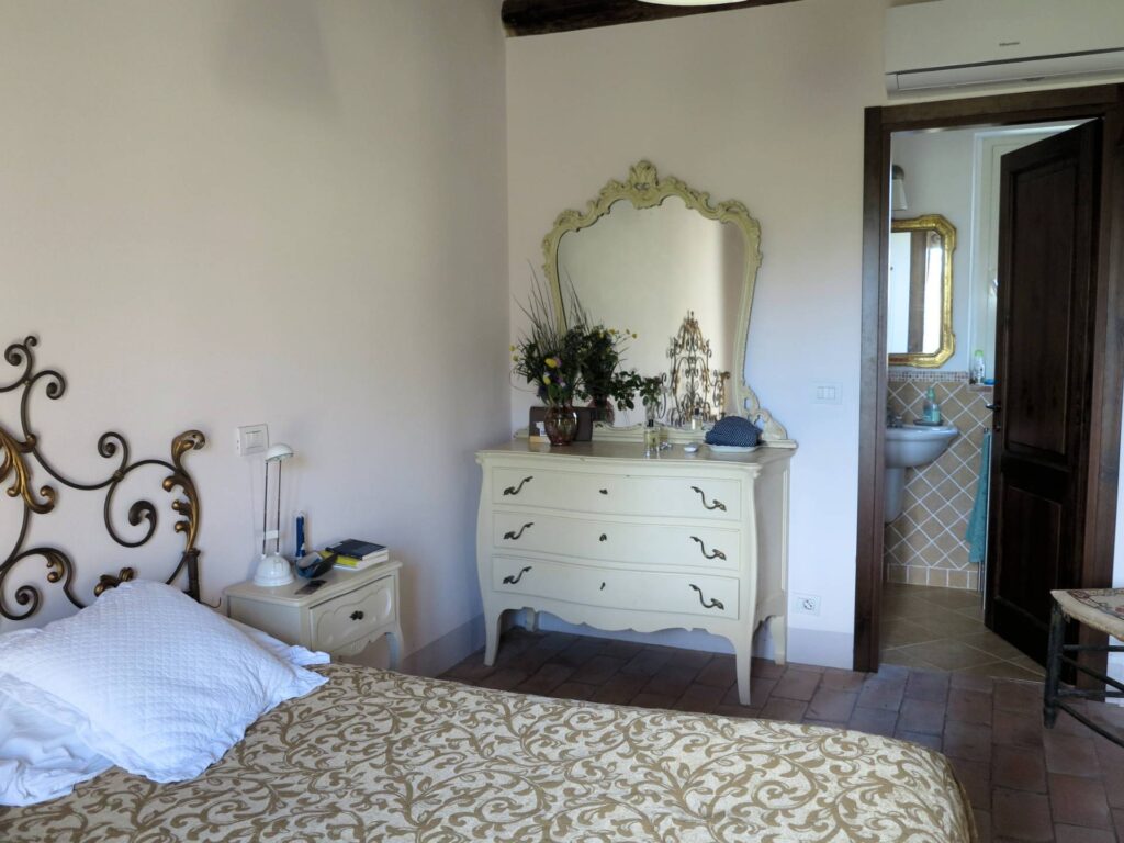1417-Bel casale ristrutturato in posizione panoramica con ampio terreno-Civitella Paganico-14 Agenzia Immobiliare ASIP