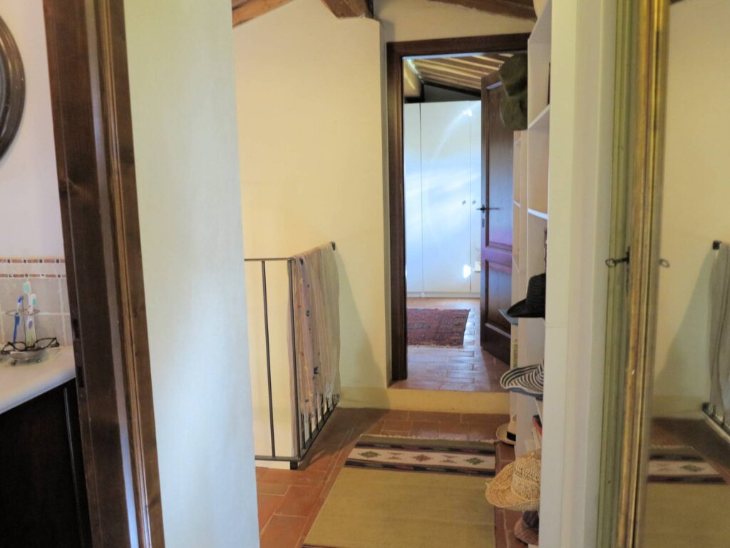 1417-Bel casale ristrutturato in posizione panoramica con ampio terreno-Civitella Paganico-13 Agenzia Immobiliare ASIP