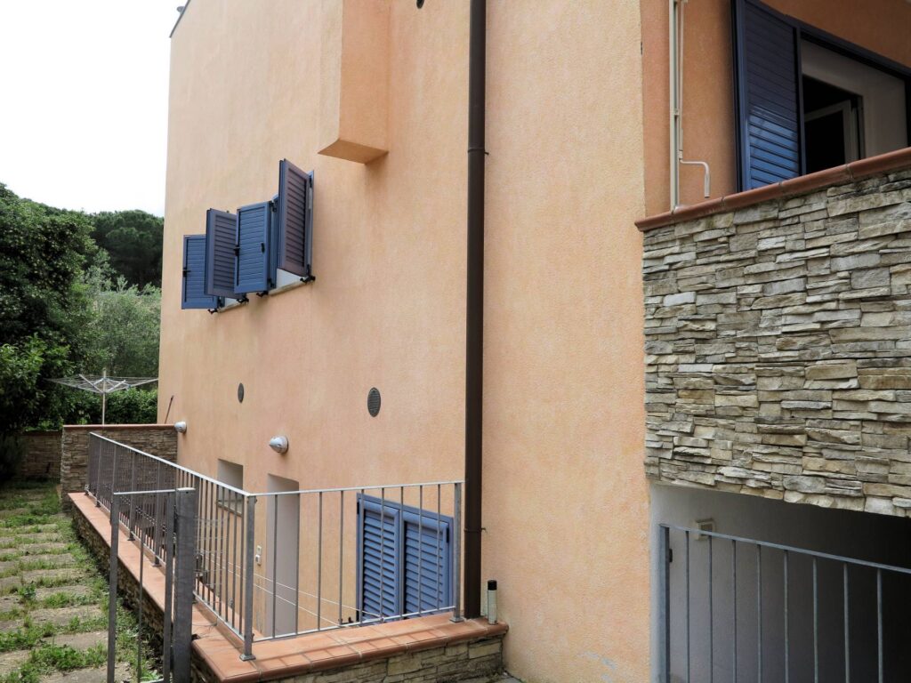 1062-Villetta angolare in trifamiliare a pochi metri dal mare-Follonica-6 Agenzia Immobiliare ASIP