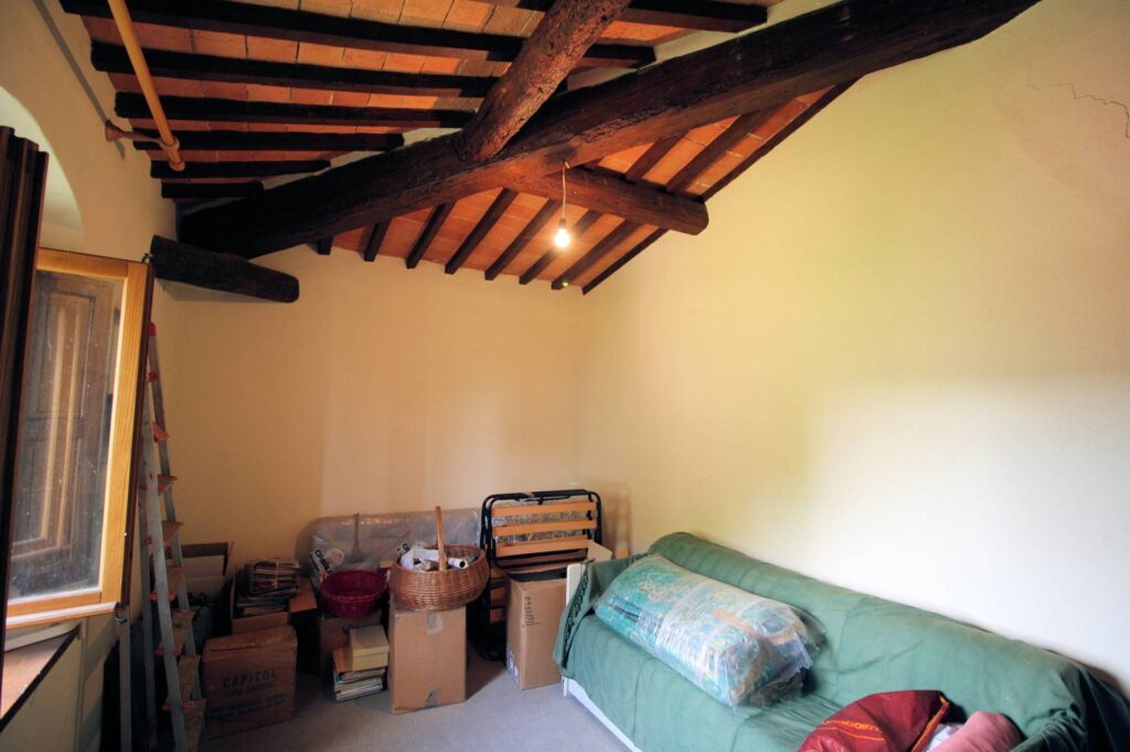 1447-Casa in stile rustico Toscano in posizione panoramica-Quarrata-18 Agenzia Immobiliare ASIP