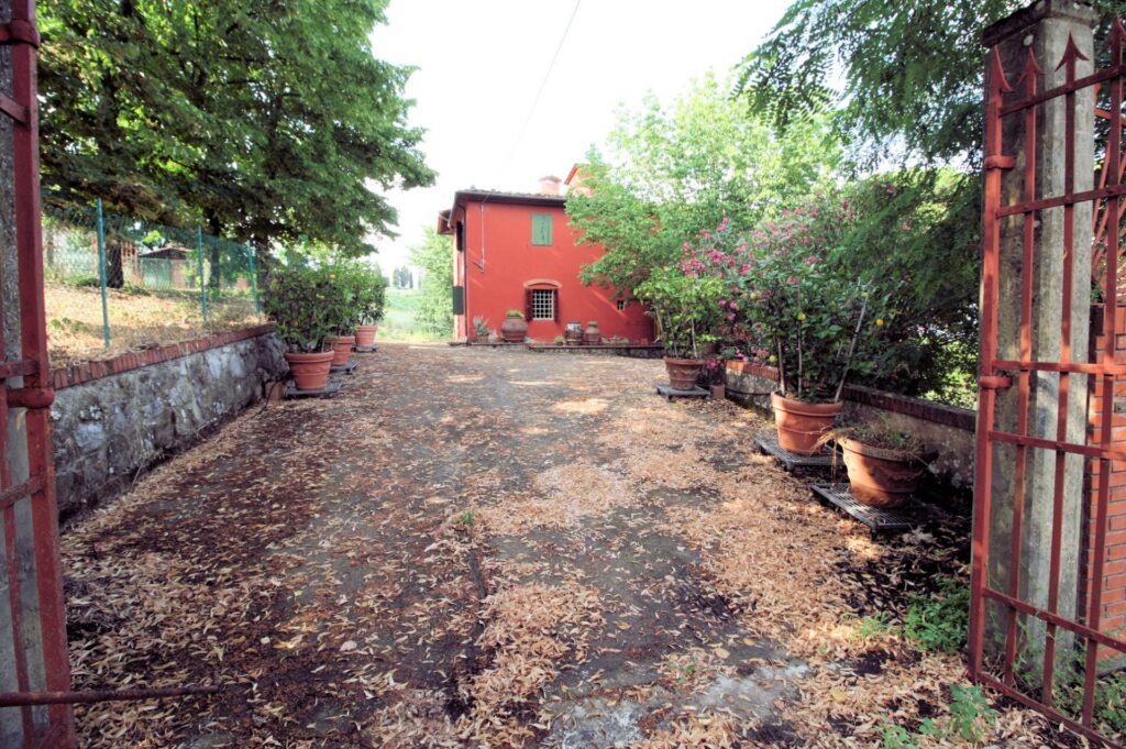 1447-Casa in stile rustico Toscano in posizione panoramica-Quarrata-1 Agenzia Immobiliare ASIP