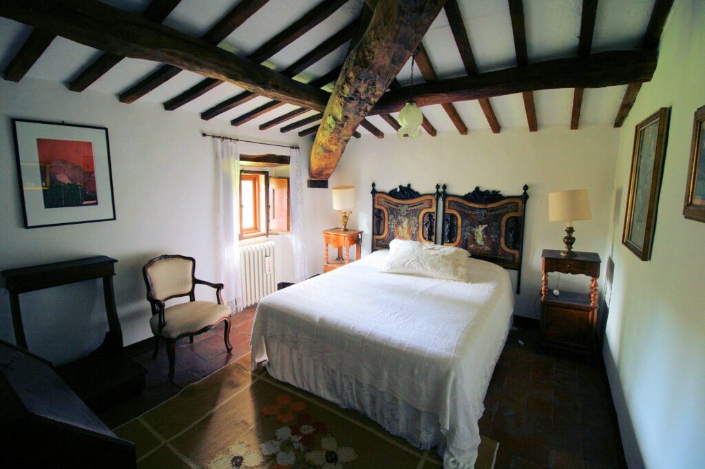 1464-Dimora storica di ampia superficie con terreno e vista panoramica-Perugia-15 Agenzia Immobiliare ASIP