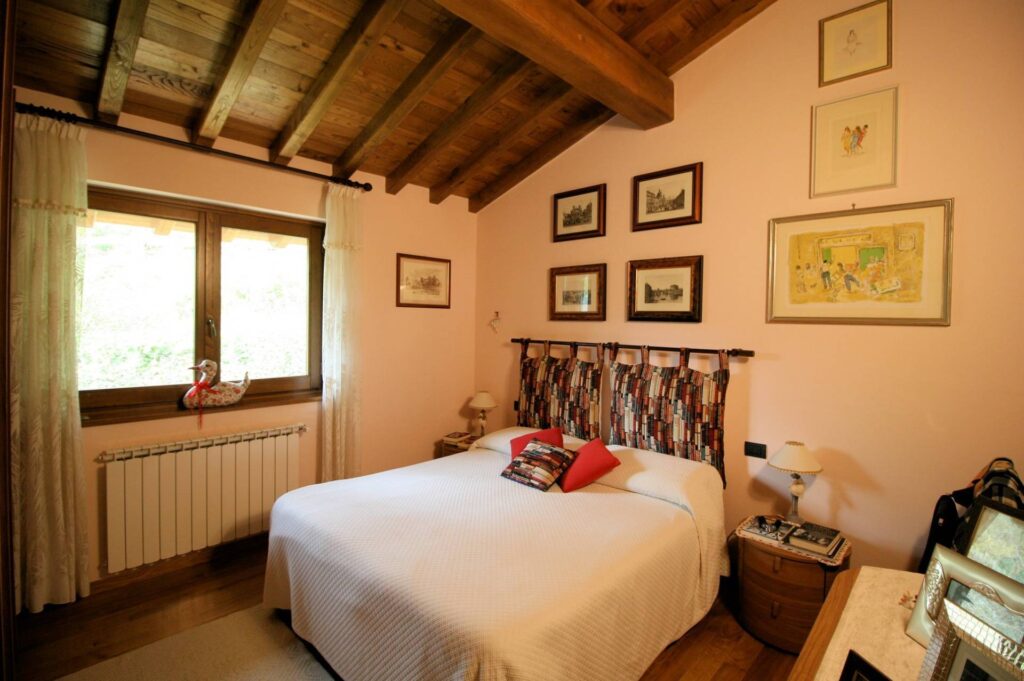 1513-Villa unifamiliare con giardino in posizione panoramica-Abetone Cutigliano-26 Agenzia Immobiliare ASIP