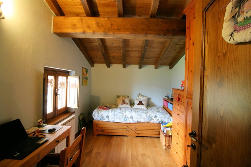 1513-Villa unifamiliare con giardino in posizione panoramica-Abetone Cutigliano-24 Agenzia Immobiliare ASIP