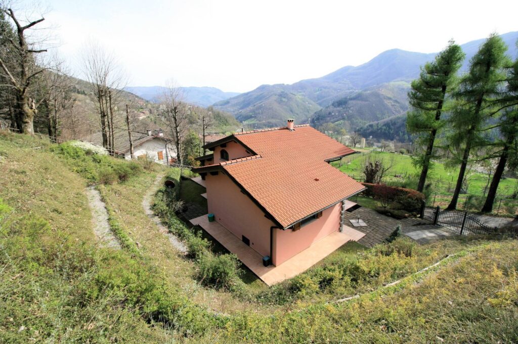 1513-Villa unifamiliare con giardino in posizione panoramica-Abetone Cutigliano-5 Agenzia Immobiliare ASIP