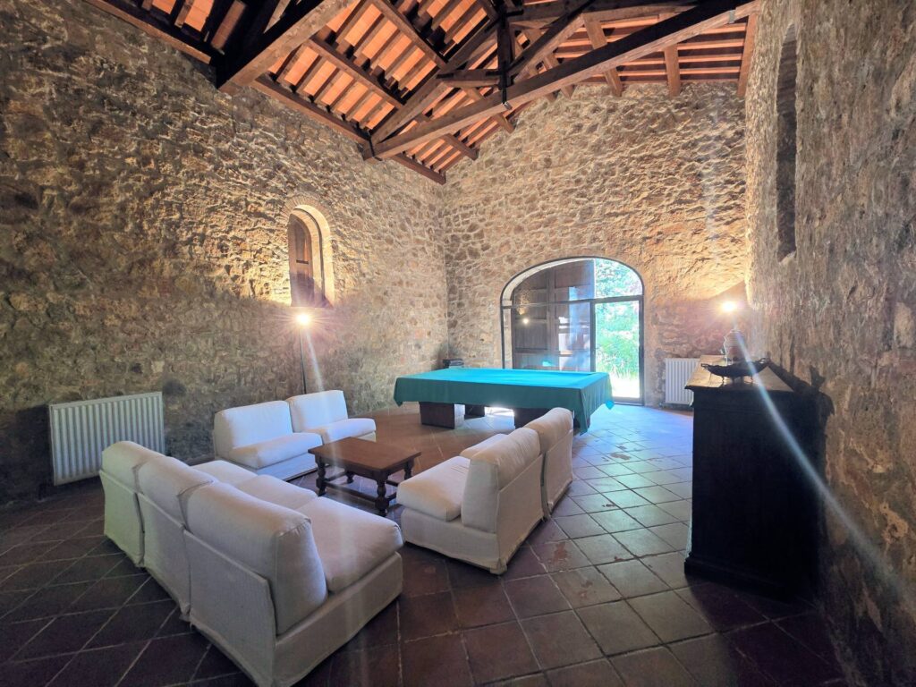 1520-Rustico ristrutturato in posizione collinare-Roccastrada-12 Agenzia Immobiliare ASIP