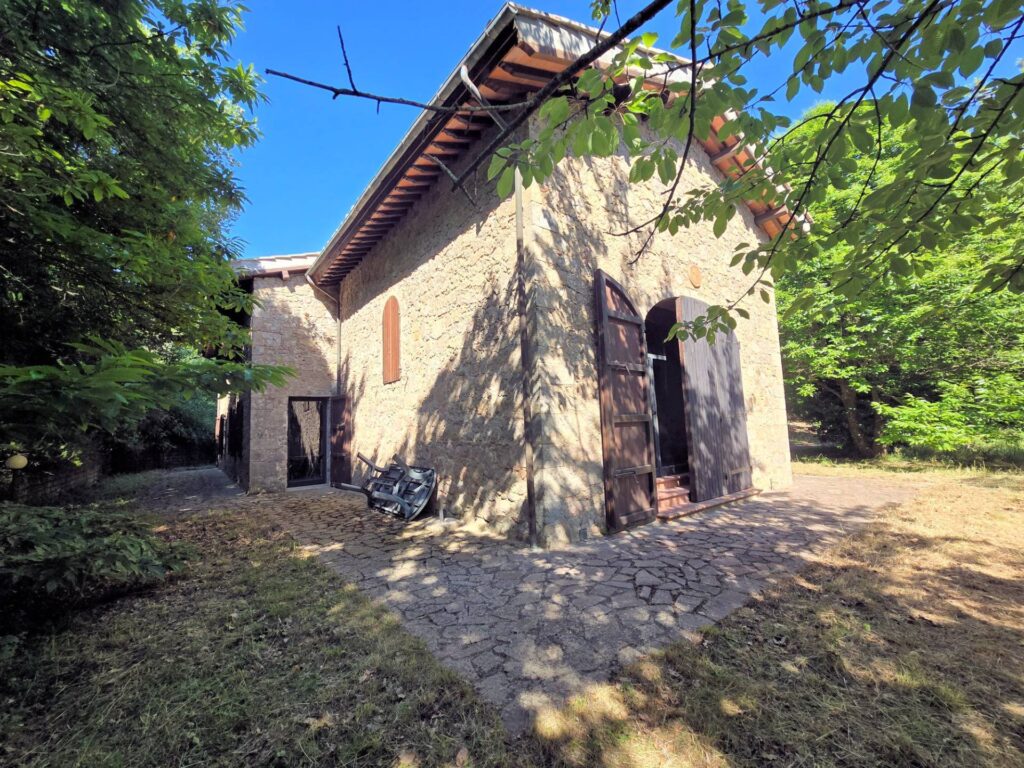 1520-Rustico ristrutturato in posizione collinare-Roccastrada-2 Agenzia Immobiliare ASIP