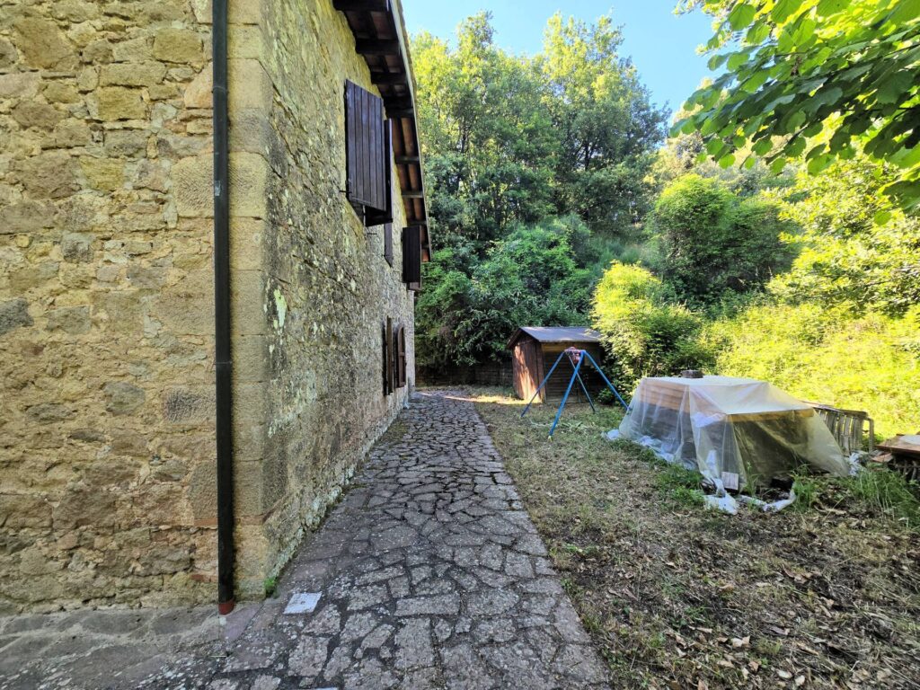 1520-Rustico ristrutturato in posizione collinare-Roccastrada-5 Agenzia Immobiliare ASIP