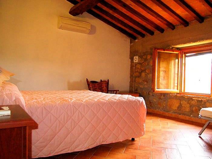 1524-Casale in stile rustico Toscano in posizione panoramica con annesso e 54 ettari di terreno-Monterotondo Marittimo-12 Agenzia Immobiliare ASIP