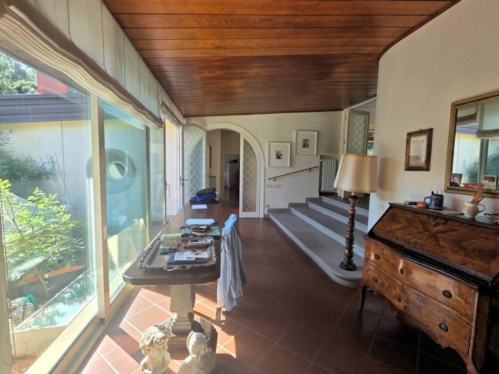 1530-Villa di dimensioni molto importanti con ampio parco in ottima location-Montemurlo-29 Agenzia Immobiliare ASIP