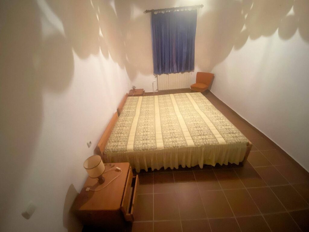 1532-Casa colonica di ampia superficie in posizione panoramica-Castelnuovo di Val di Cecina-29 Agenzia Immobiliare ASIP