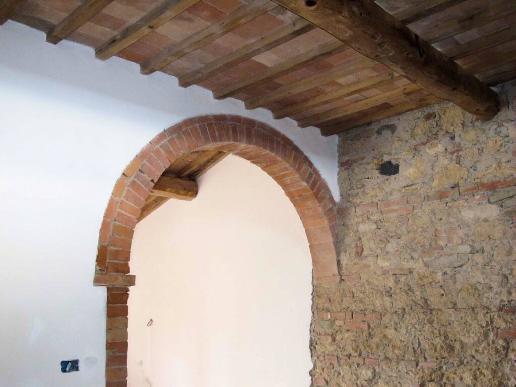 1533-Porzione terratetto di villa bifamiliare in stile rustico Toscano-Castelnuovo di Val di Cecina-24 Agenzia Immobiliare ASIP