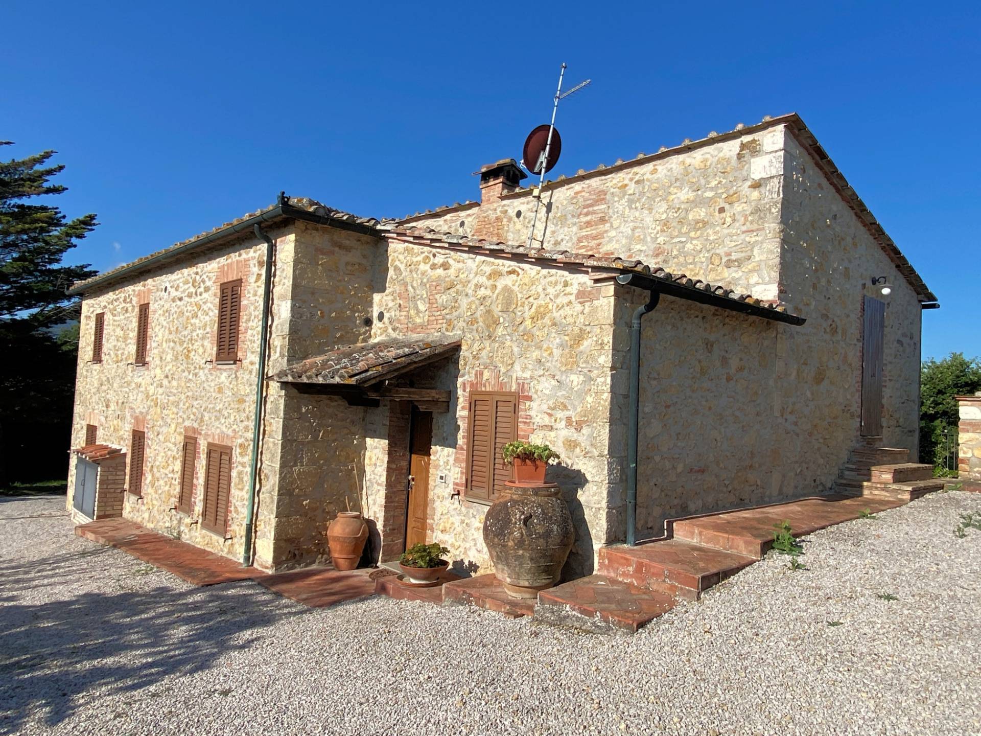 1533-Porzione terratetto di villa bifamiliare in stile rustico Toscano-Castelnuovo di Val di Cecina-1 Agenzia Immobiliare ASIP