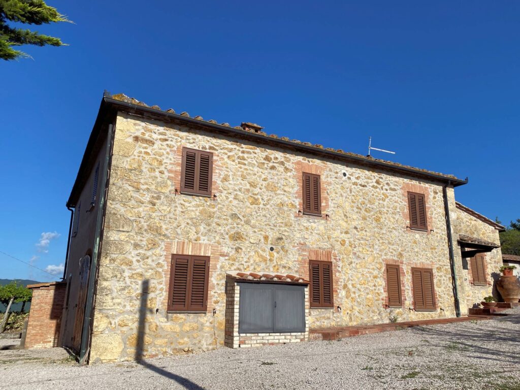 1533-Porzione terratetto di villa bifamiliare in stile rustico Toscano-Castelnuovo di Val di Cecina-5 Agenzia Immobiliare ASIP