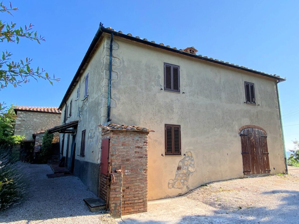 1533-Porzione terratetto di villa bifamiliare in stile rustico Toscano-Castelnuovo di Val di Cecina-4 Agenzia Immobiliare ASIP