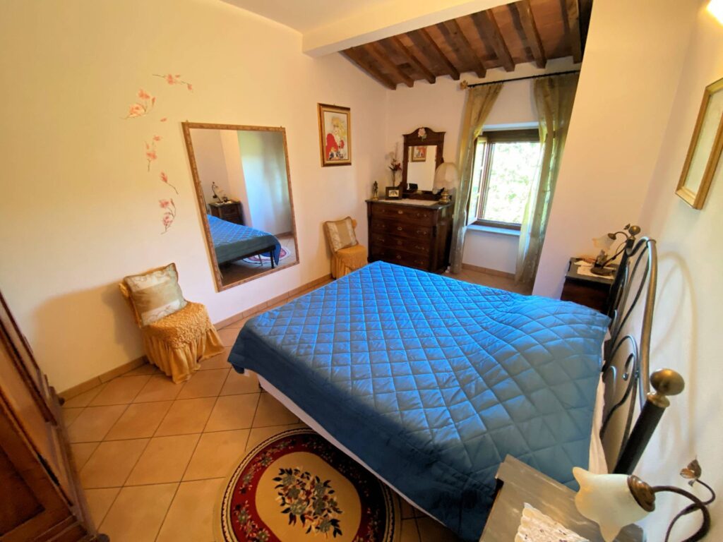 1533-Porzione terratetto di villa bifamiliare in stile rustico Toscano-Castelnuovo di Val di Cecina-28 Agenzia Immobiliare ASIP