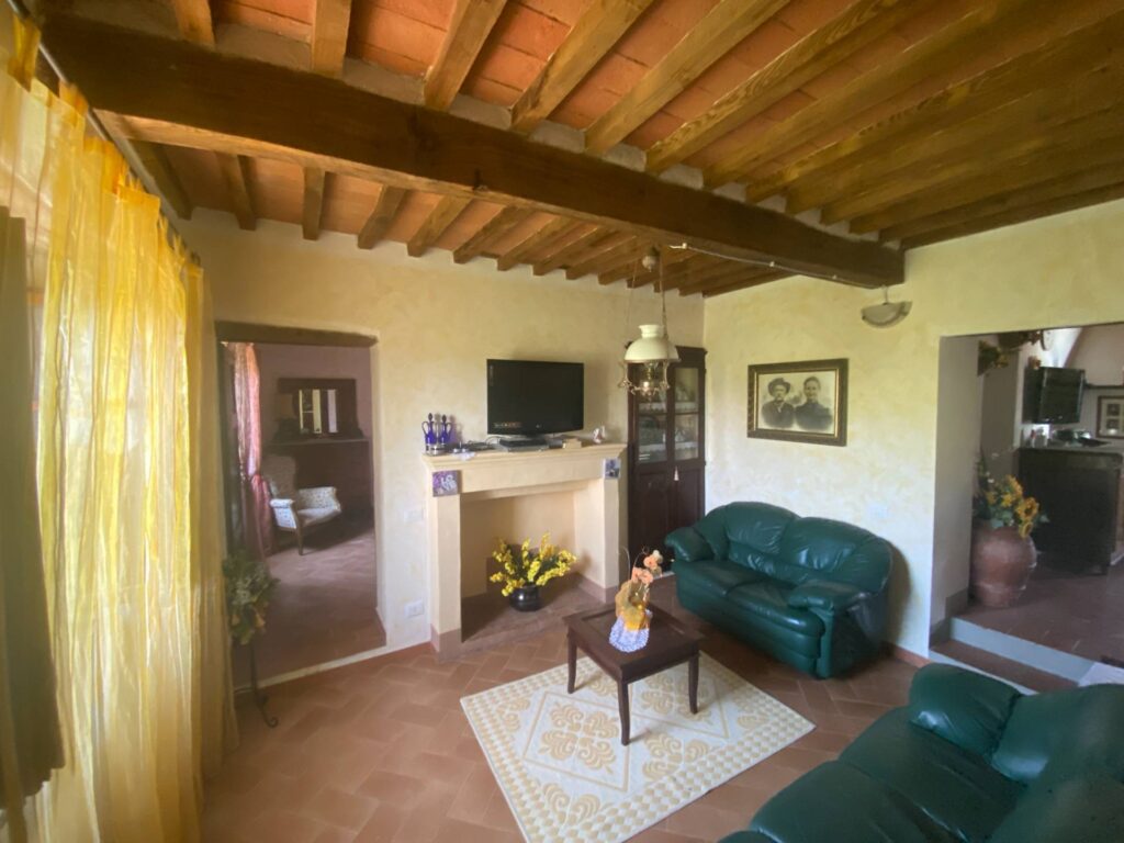 1534-Porzione di casale in stile rustico Toscano ristrutturato  con terreno in ottima posizione-Castelnuovo di Val di Cecina-13 Agenzia Immobiliare ASIP