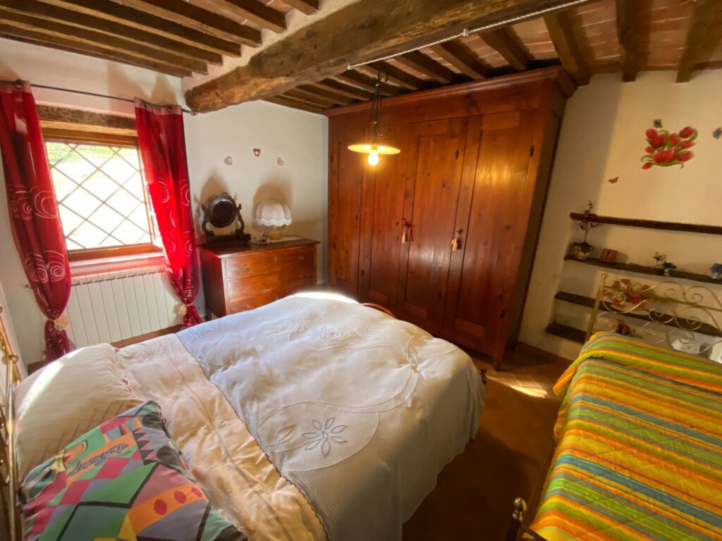 1534-Porzione di casale in stile rustico Toscano ristrutturato  con terreno in ottima posizione-Castelnuovo di Val di Cecina-19 Agenzia Immobiliare ASIP